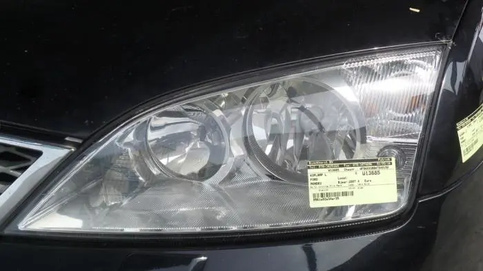 Headlight, left Ford Mondeo