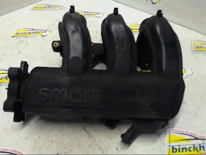 Intake manifold Smart City Coupe