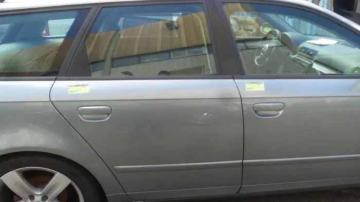 Rear door 4-door, right Audi A4