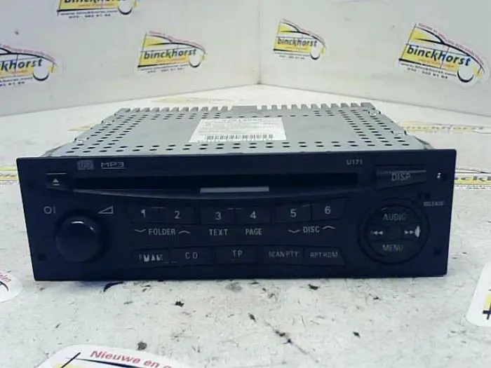 Radio CD Speler Mitsubishi Grandis