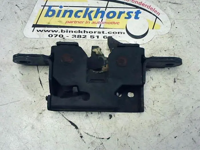 Bonnet lock mechanism Renault Grand Scenic