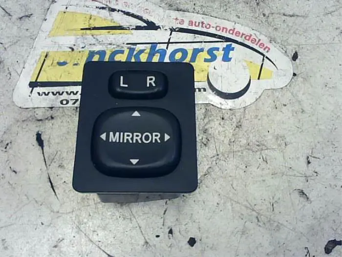 Mirror switch Daihatsu Young RV