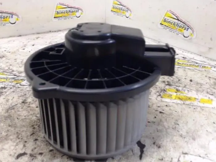 Heating and ventilation fan motor Subaru Justy