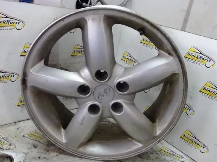 Wheel Hyundai Santafe
