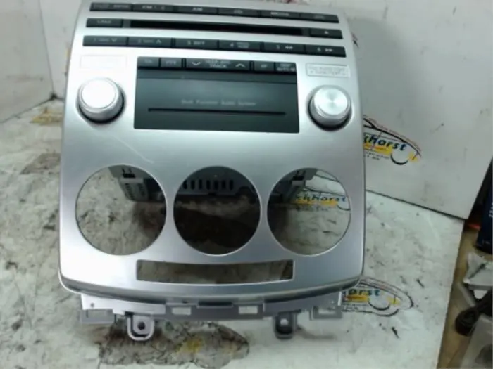 Radio CD player Mazda 5.