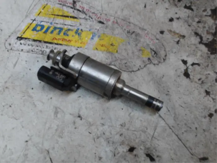 Injector (petrol injection) Ford Fiesta