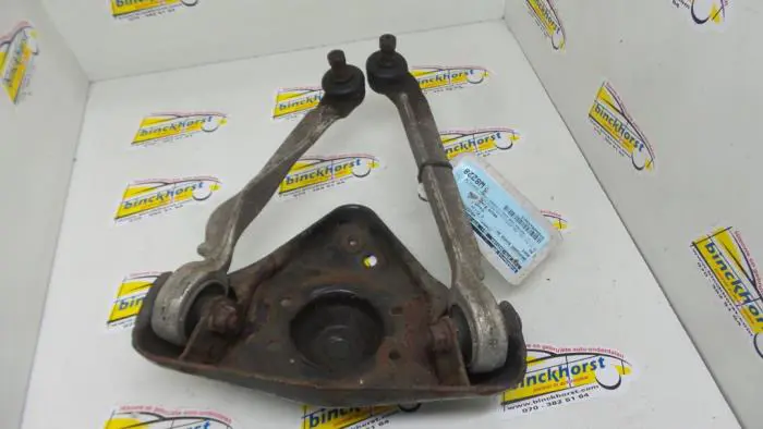 Front upper wishbone, right Audi A4