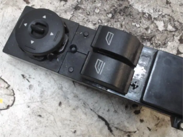Electric window switch Ford Focus