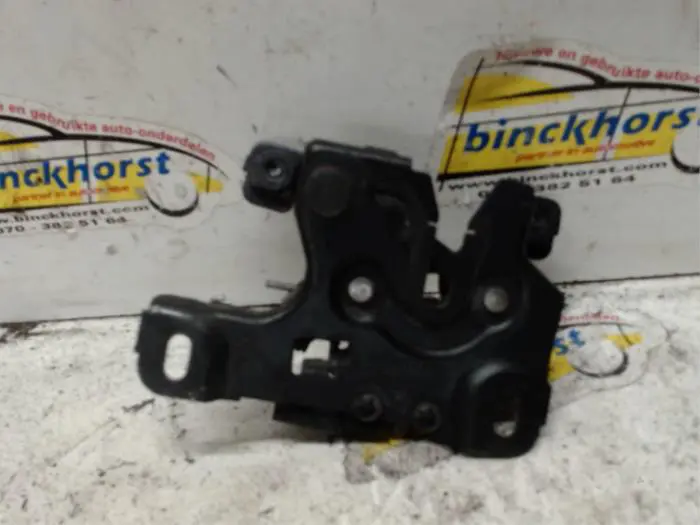 Bonnet lock mechanism Audi TT