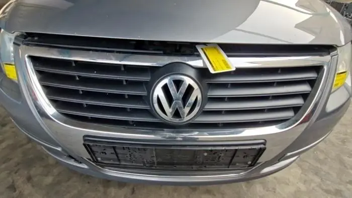 Grill Volkswagen Passat