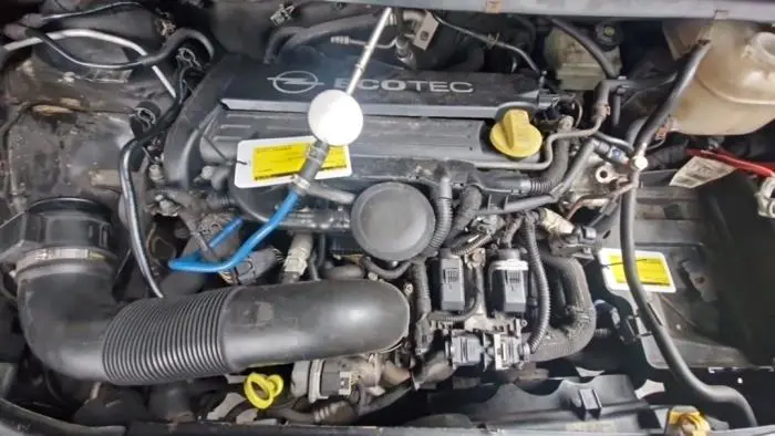 Engine Opel Zafira C