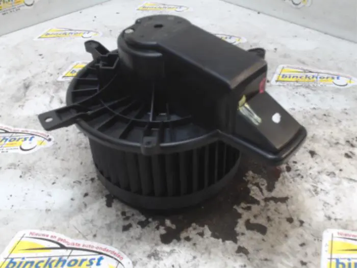 Heating and ventilation fan motor Chrysler Voyager