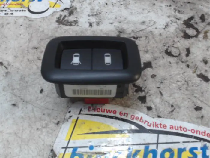 Electric window switch Chrysler Voyager