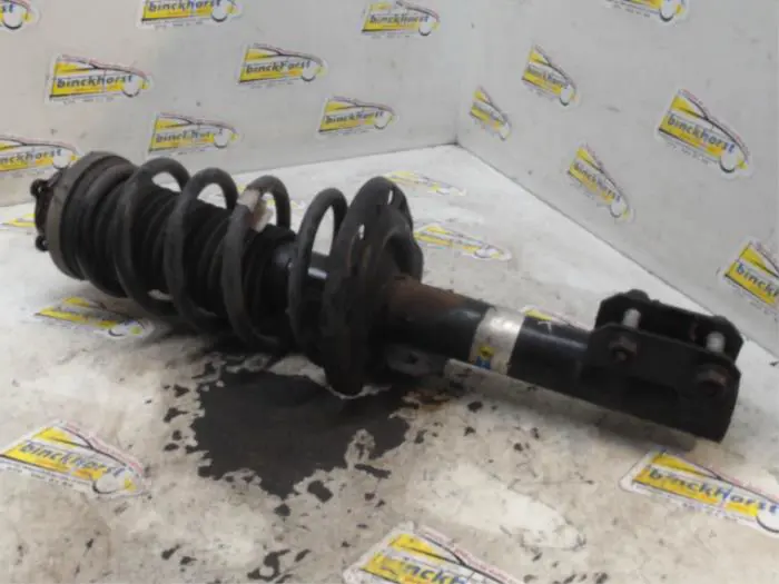 Front shock absorber rod, right Opel Zafira C