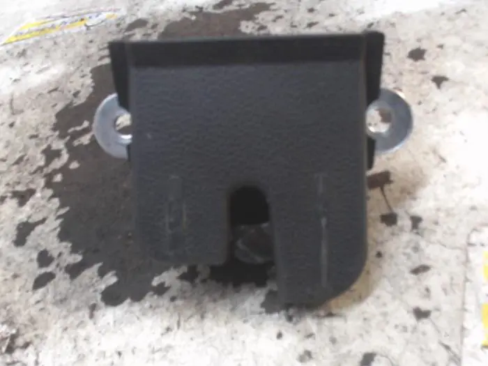 Tailgate lock mechanism Volkswagen Golf Plus