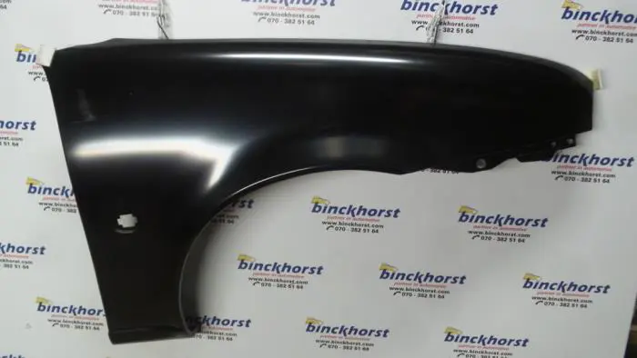 Front wing, right Ford Fiesta