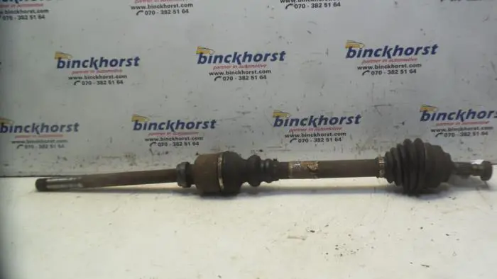 Front drive shaft, right Peugeot 307