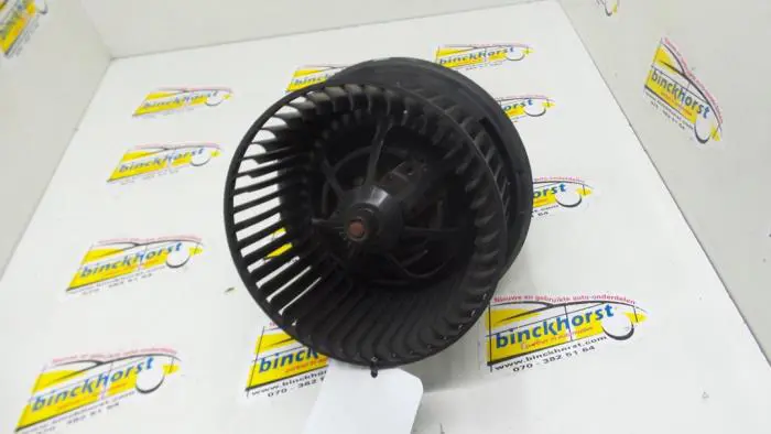 Heating and ventilation fan motor Volkswagen Sharan