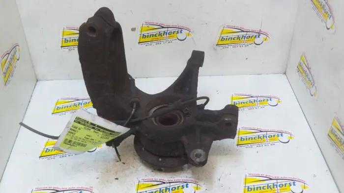 Knuckle, front right Renault Scenic