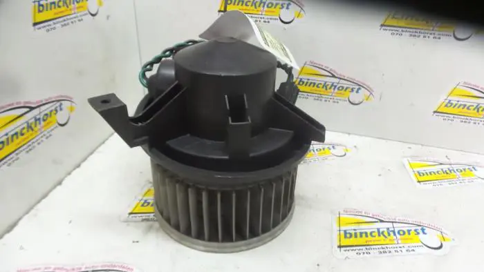 Heating and ventilation fan motor Chrysler Stratus