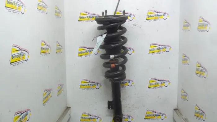 Front shock absorber rod, right Mitsubishi L200