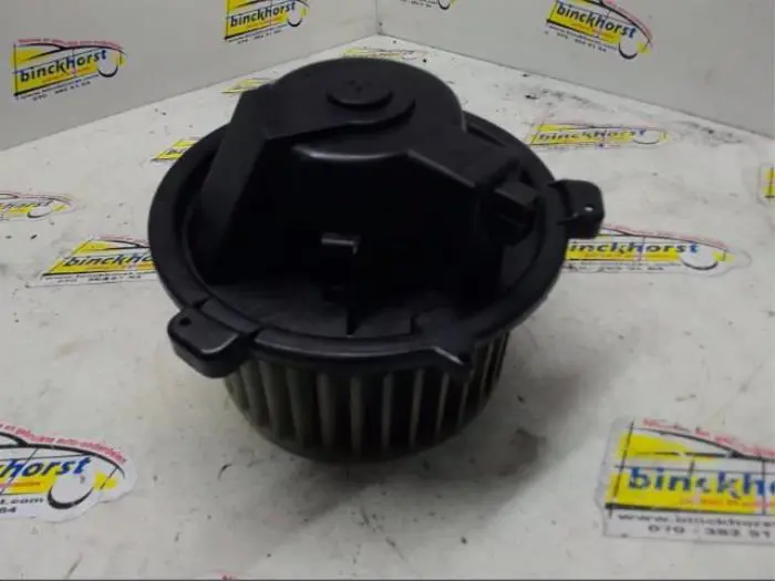 Heating and ventilation fan motor Fiat Punto